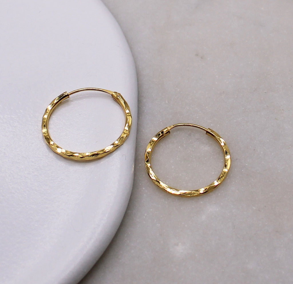 14mm Lightweight Diamond-cut Hoops