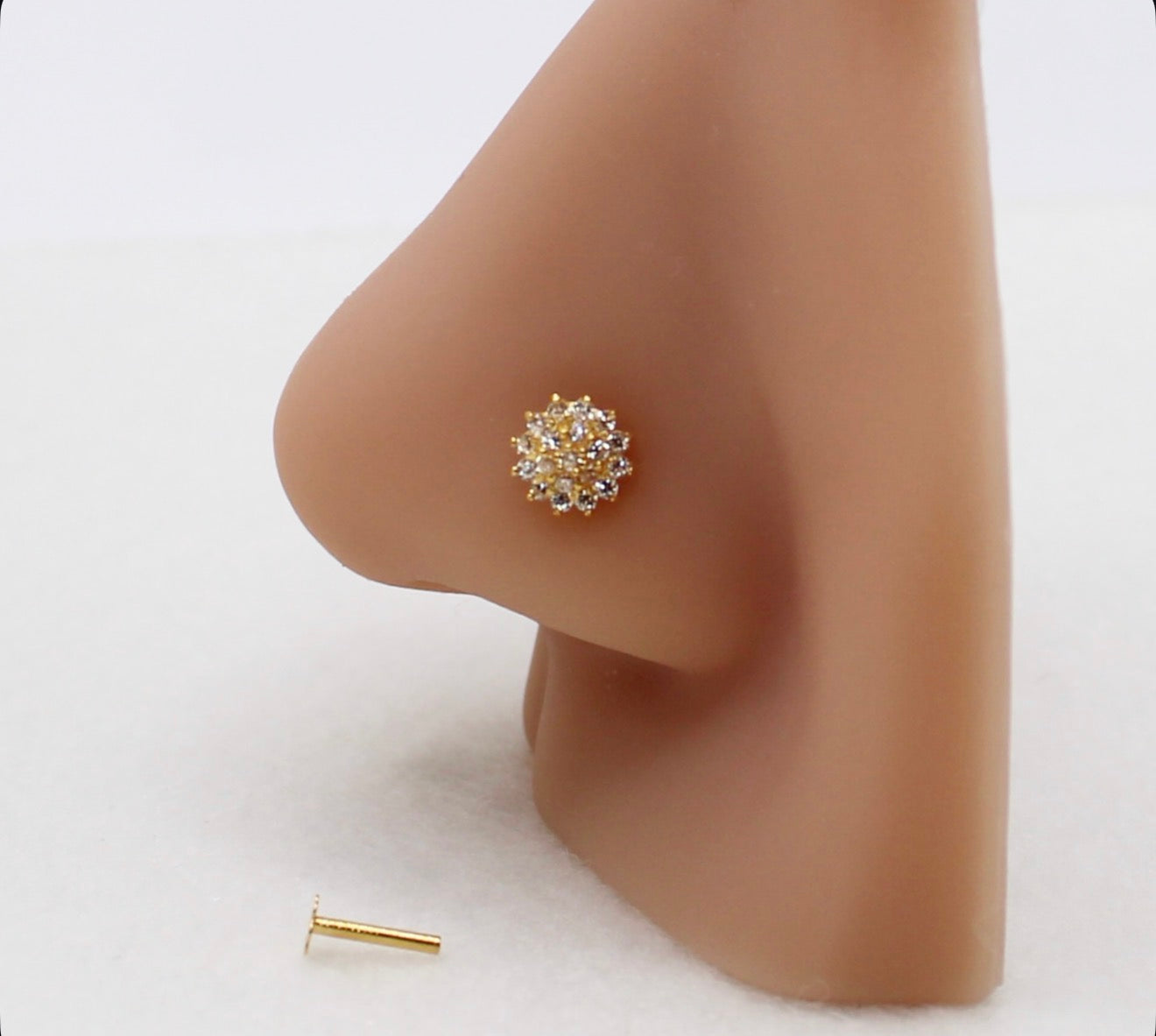 Clear Cluster Stud | 18carat