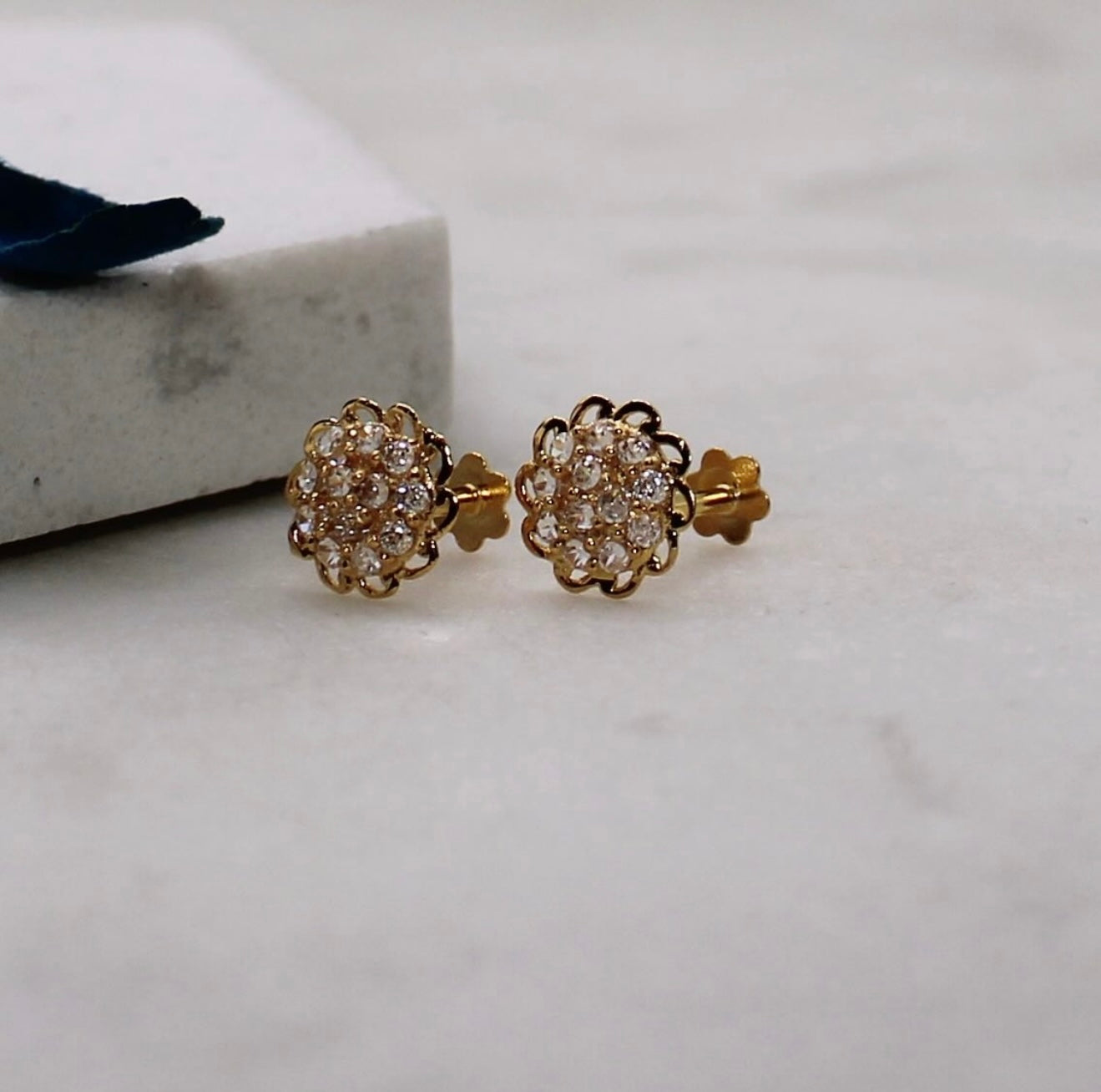 Sunflower Studs