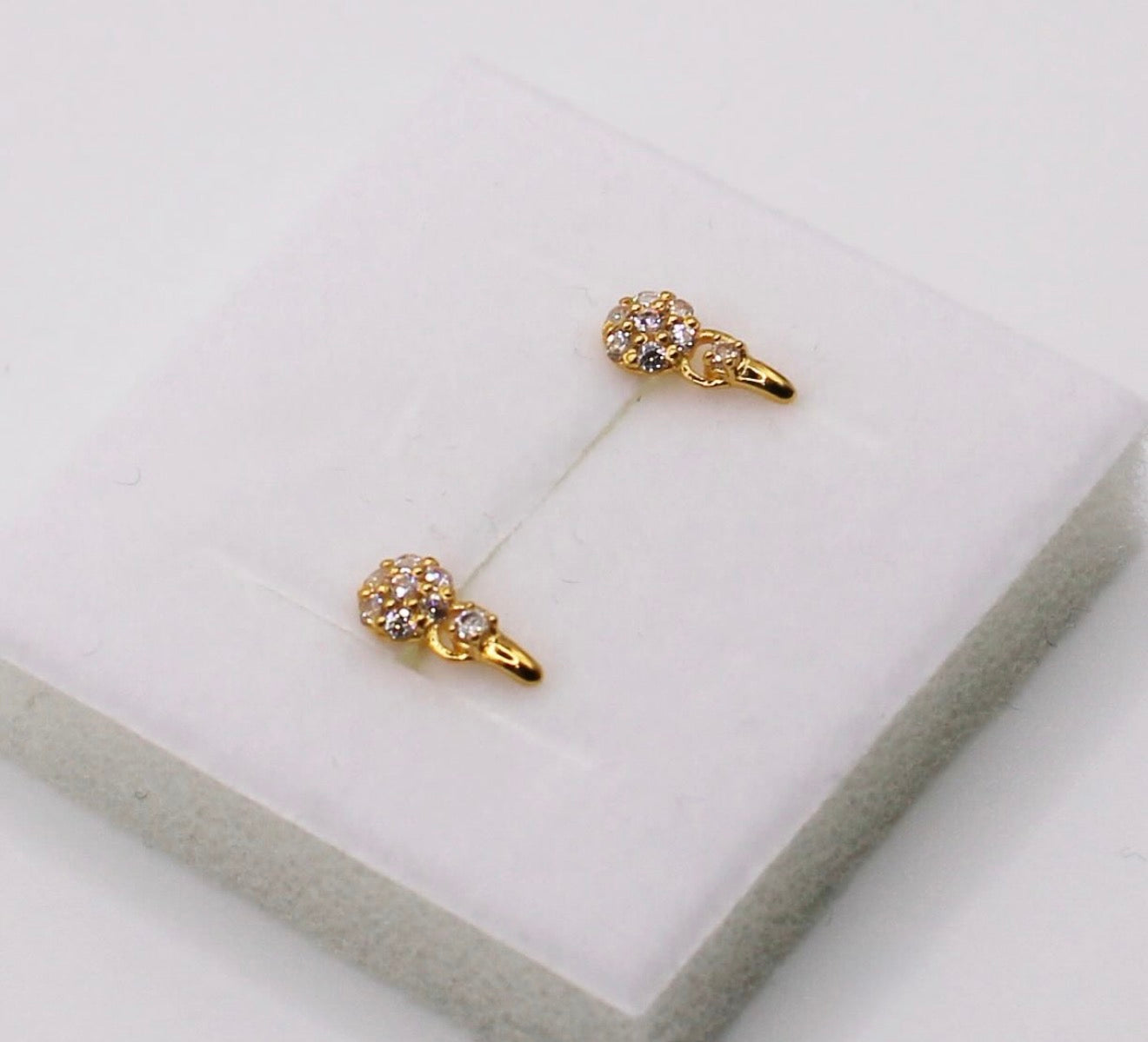 Mini Cute Studs | pair
