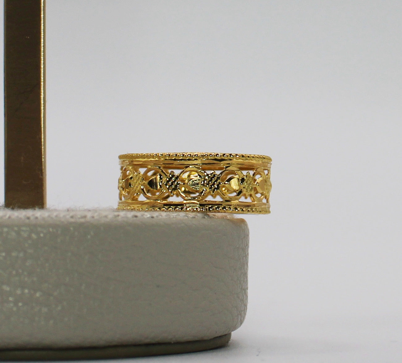 Detailed 22carat Ring