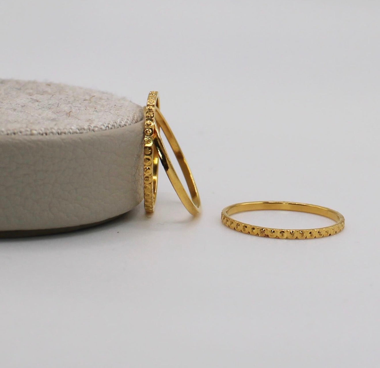 Dainty 18carat Stacking Rings | Size M - Set of 3