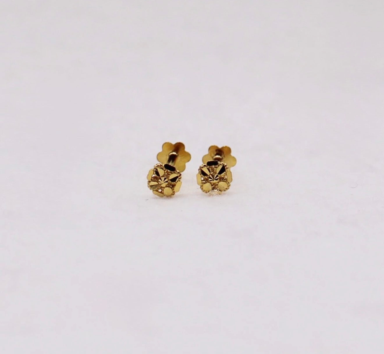 Flora Mini Studs | 3.5mm