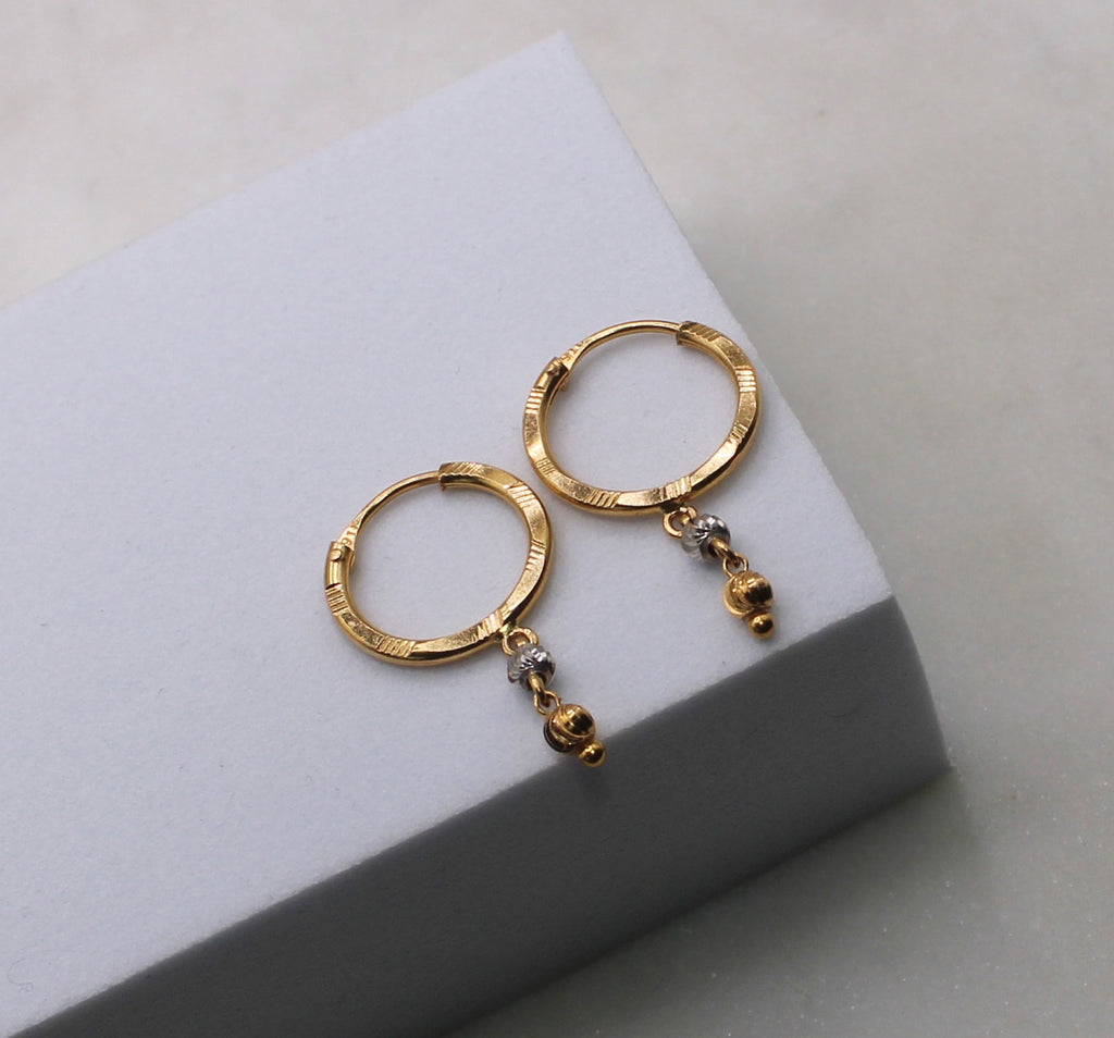 Simple Drop Hoops | 22carat