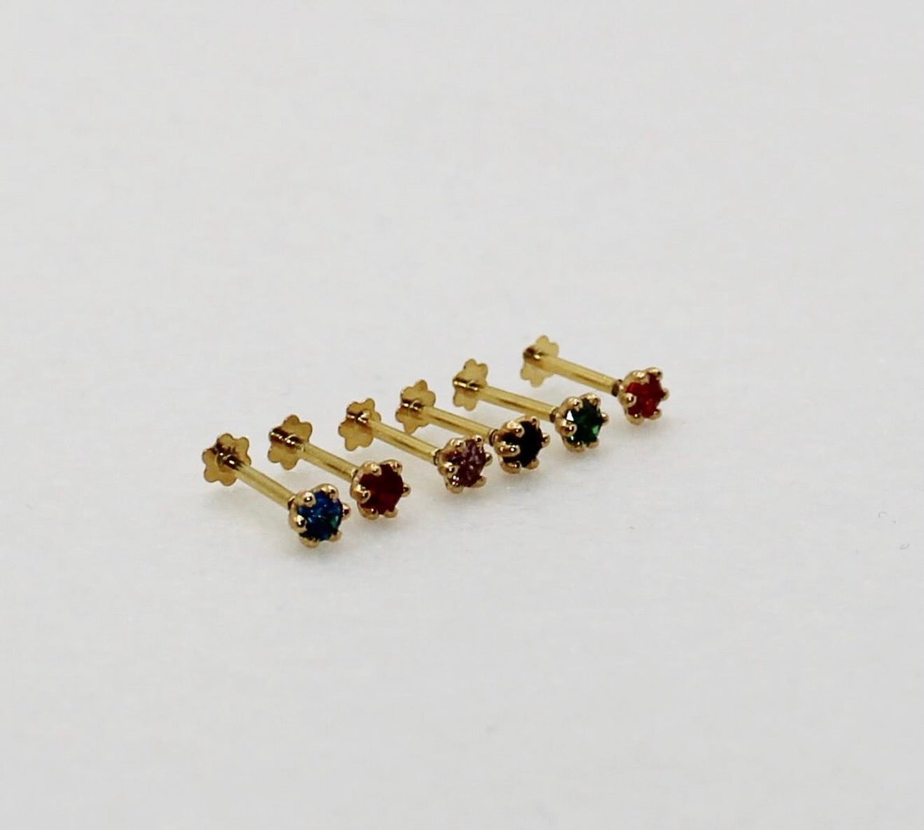 Cushioned Gem Studs | 18carat