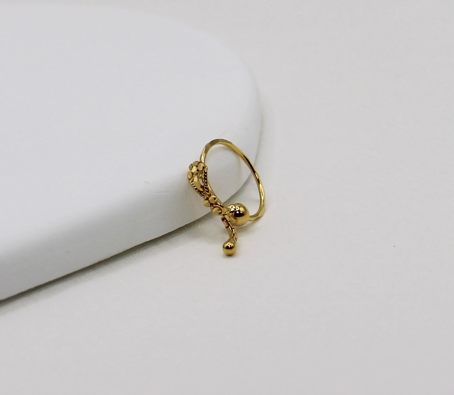 Dainty Chain Hoop