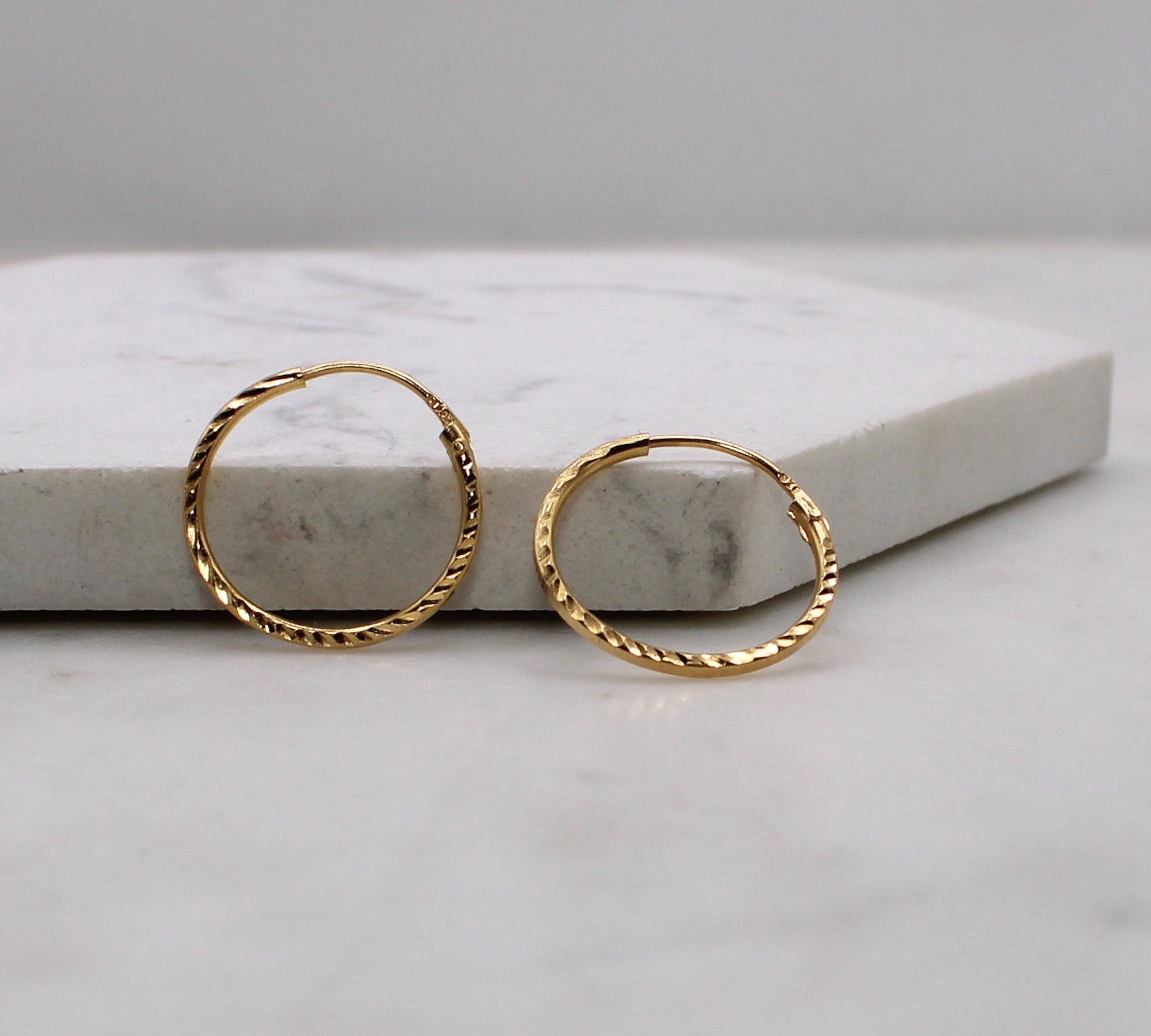 Stripy Detail Hoops | 22carat