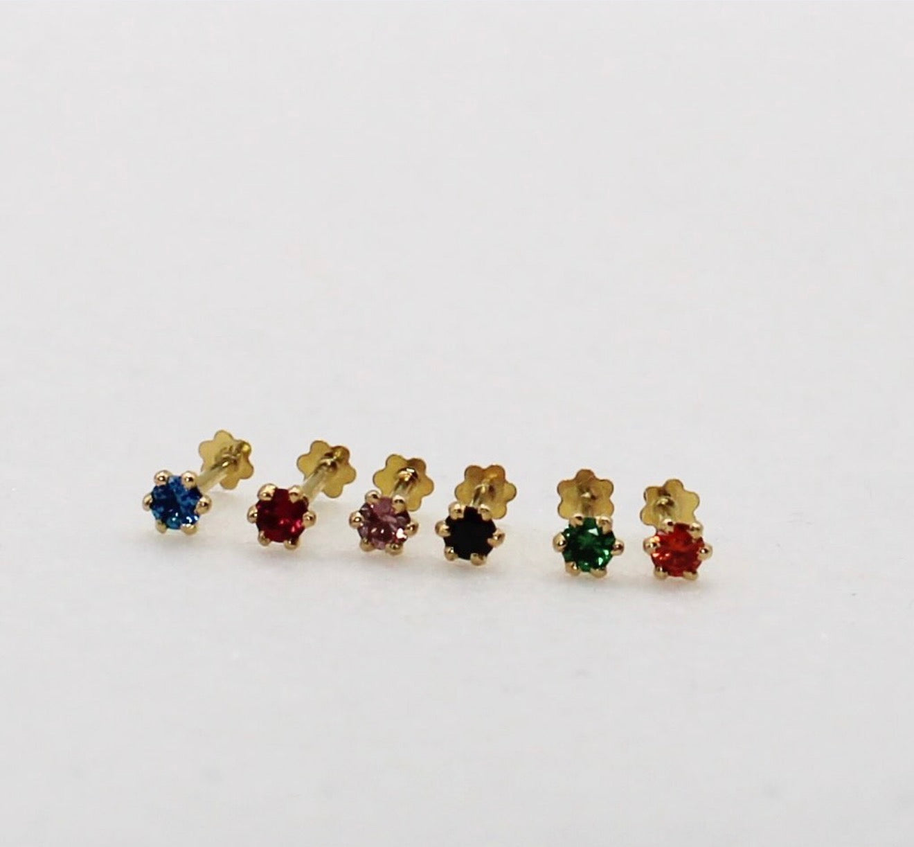 Cushioned Gem Studs | 18carat