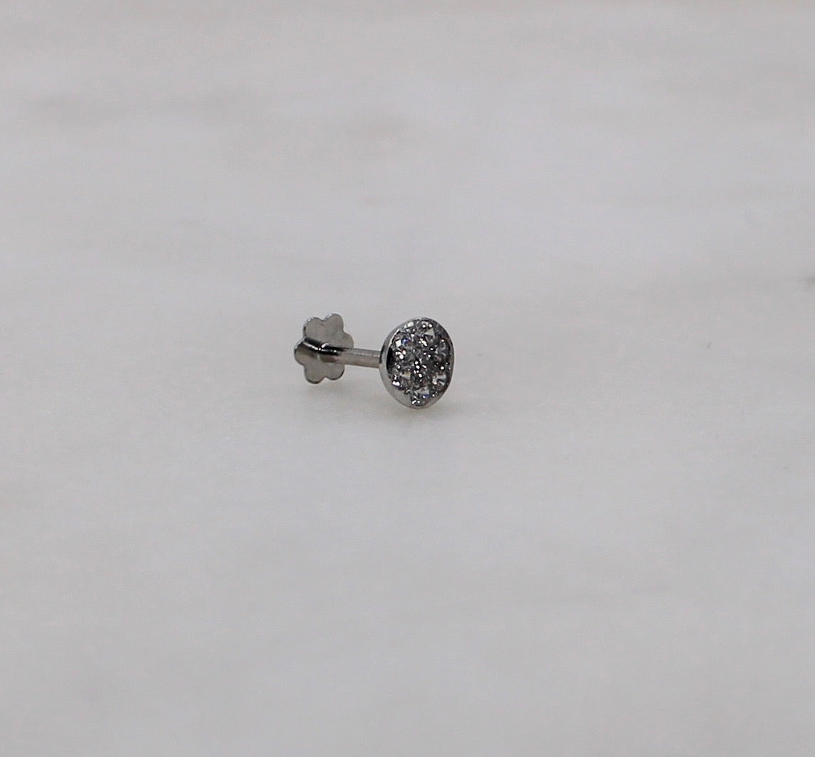 7-stone Rhodium Stud