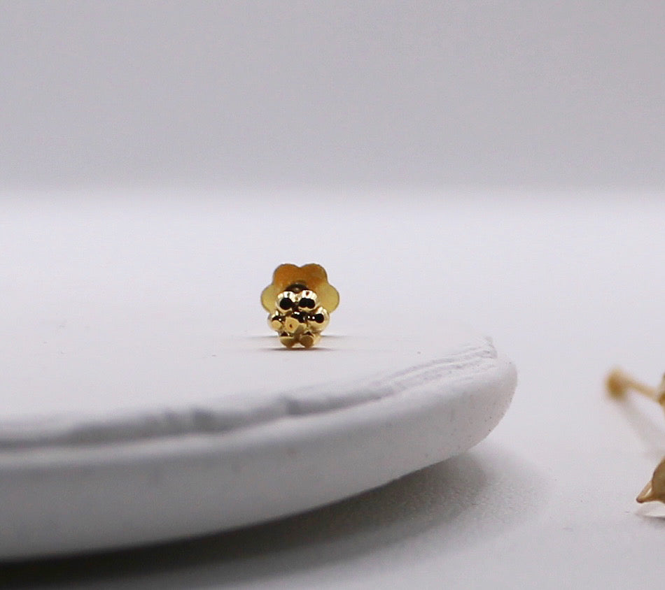 2mm Flower Stud